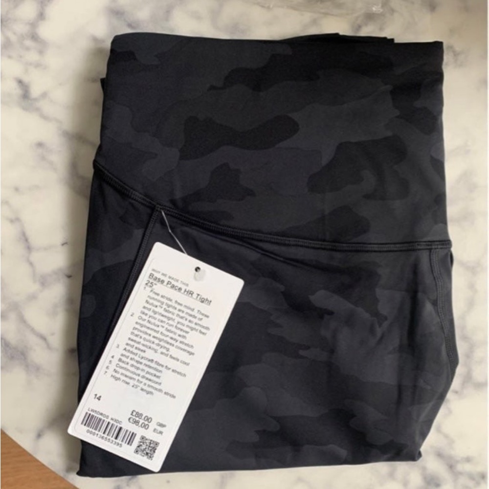 lululemon Base Pace High-Rise Tight 25" size 14